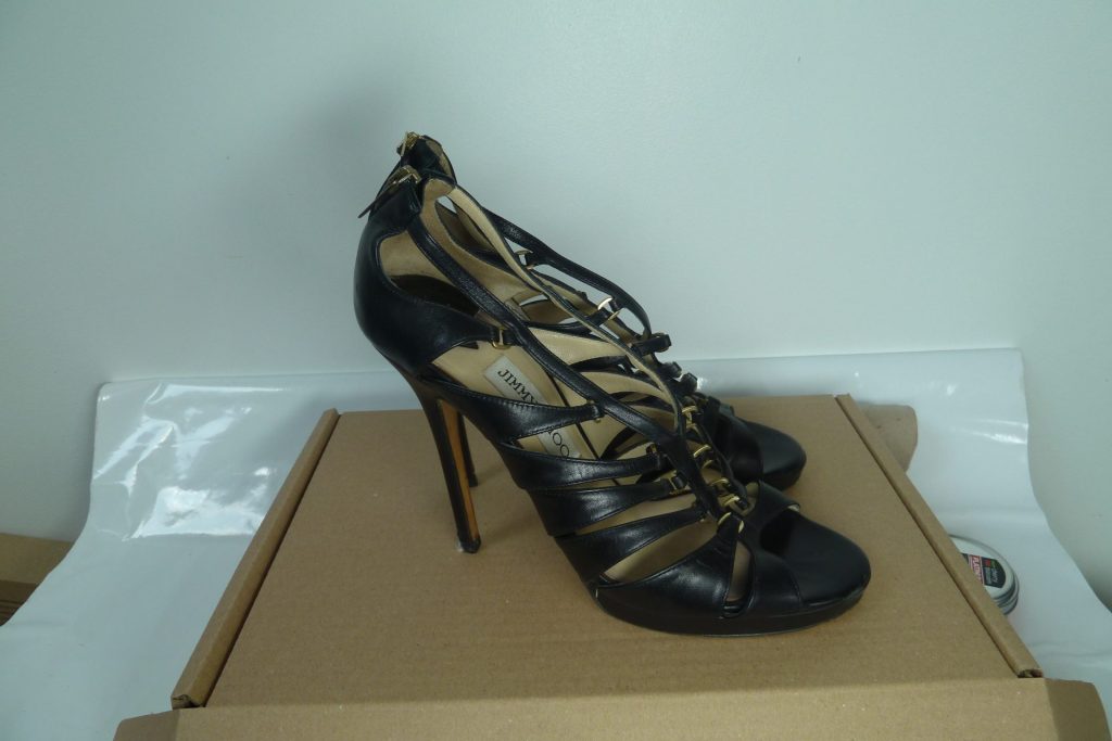 black strappy sandals heels